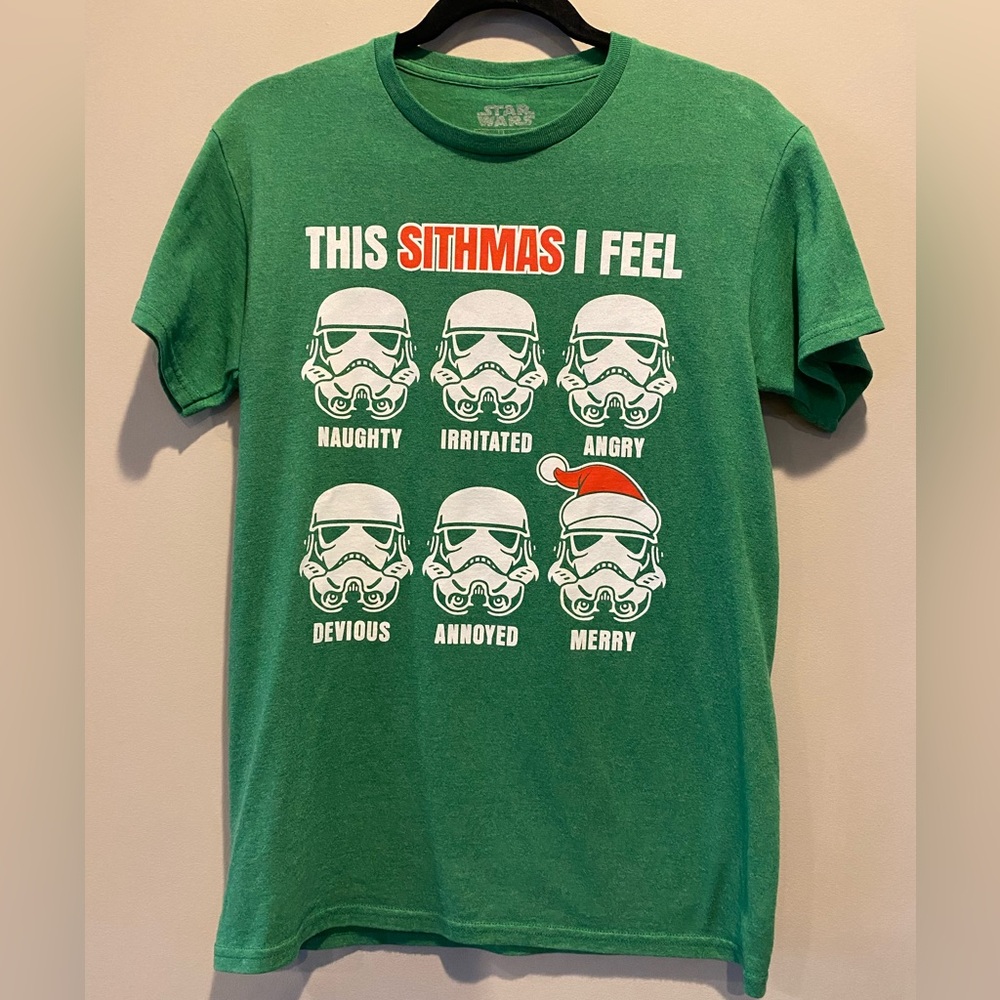Star Wars Christmas T shirt men’s small